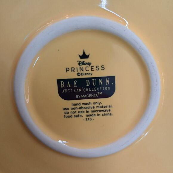 RAE DUNN ARTISAN DISNEY PRINCESS SNOW WHITE COFFEE MUG/ OVERSIZED TEACUP  SAUCER - Picture 3 of 9